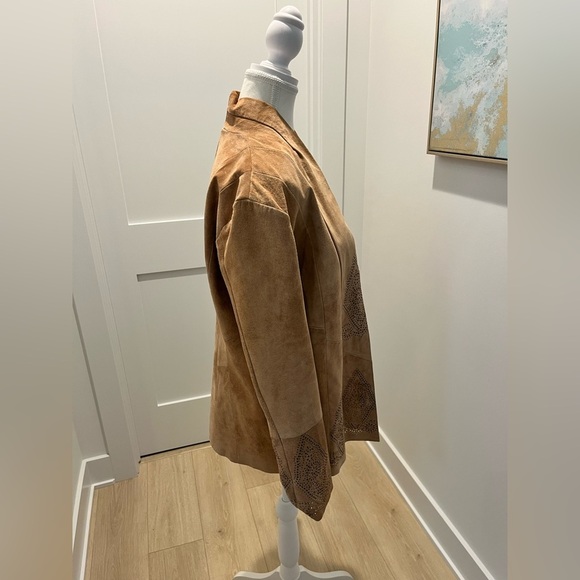 Vintage 100% suede jacket blazer with laser cut detail oversized relaxed fit 4 - Picture 6 of 13